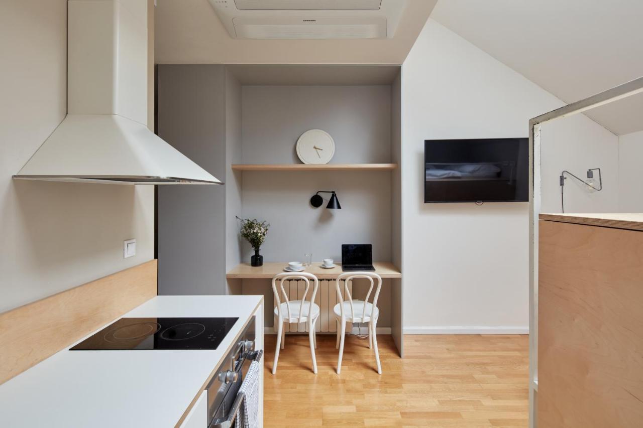 Sunlit Studio Near Wenceslas Square By Prague Days Apartment Exterior photo